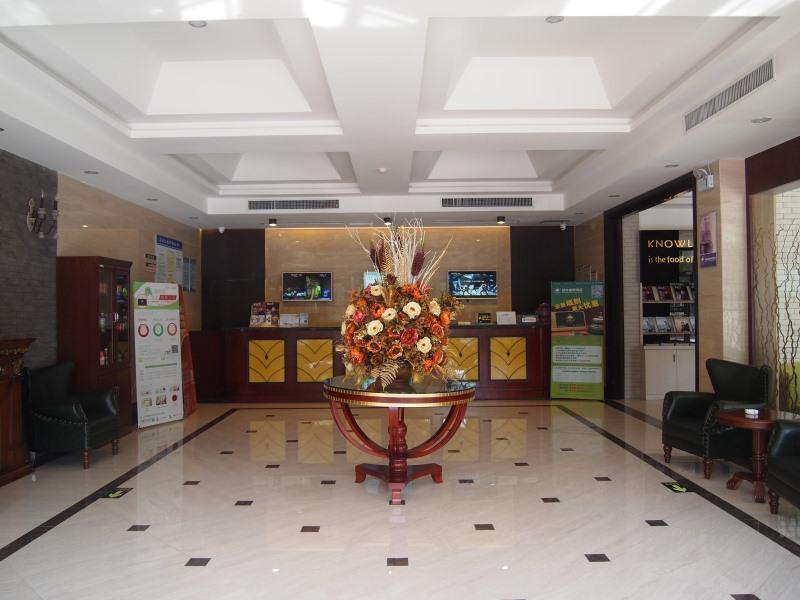 Greentree Inn Henan Hebi Hengshan Road Business Hotel Exterior photo