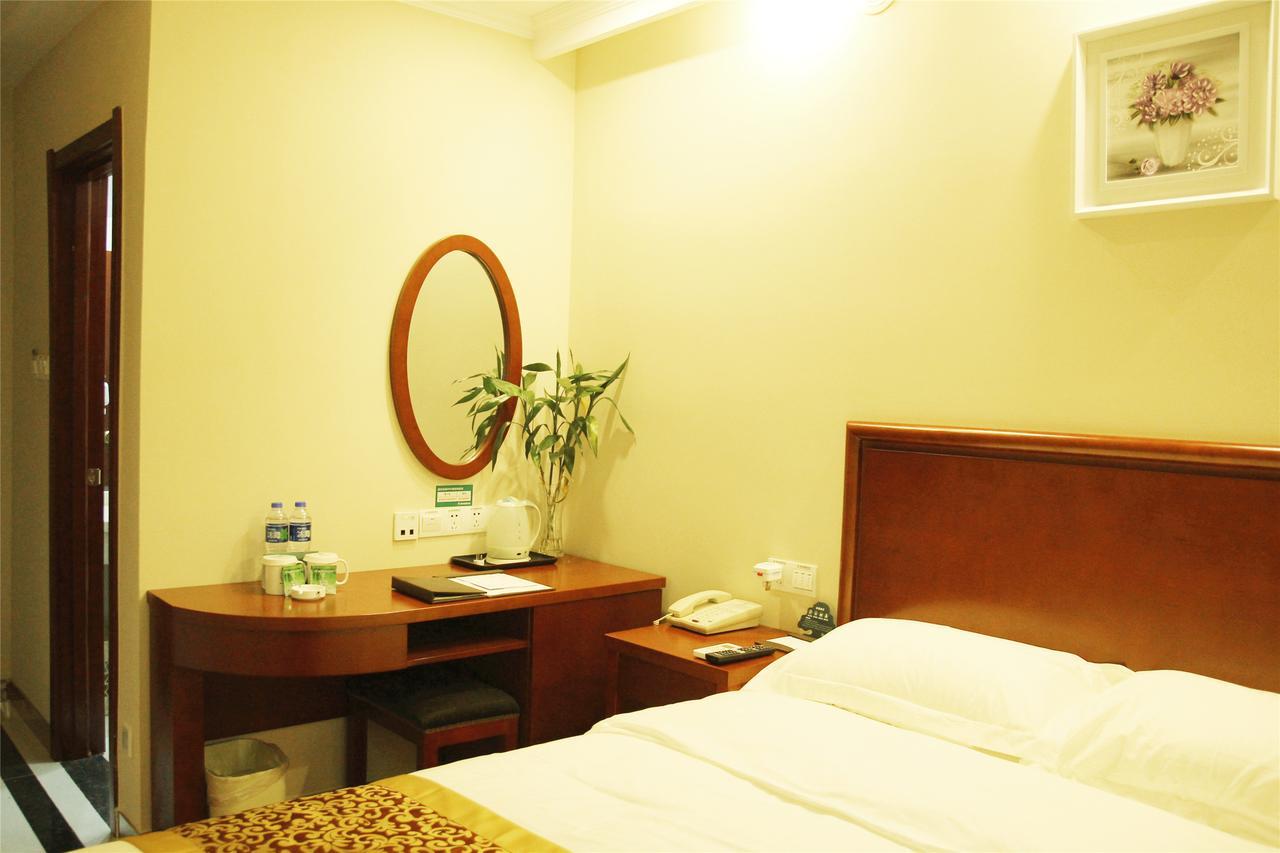 Greentree Inn Henan Hebi Hengshan Road Business Hotel Exterior photo